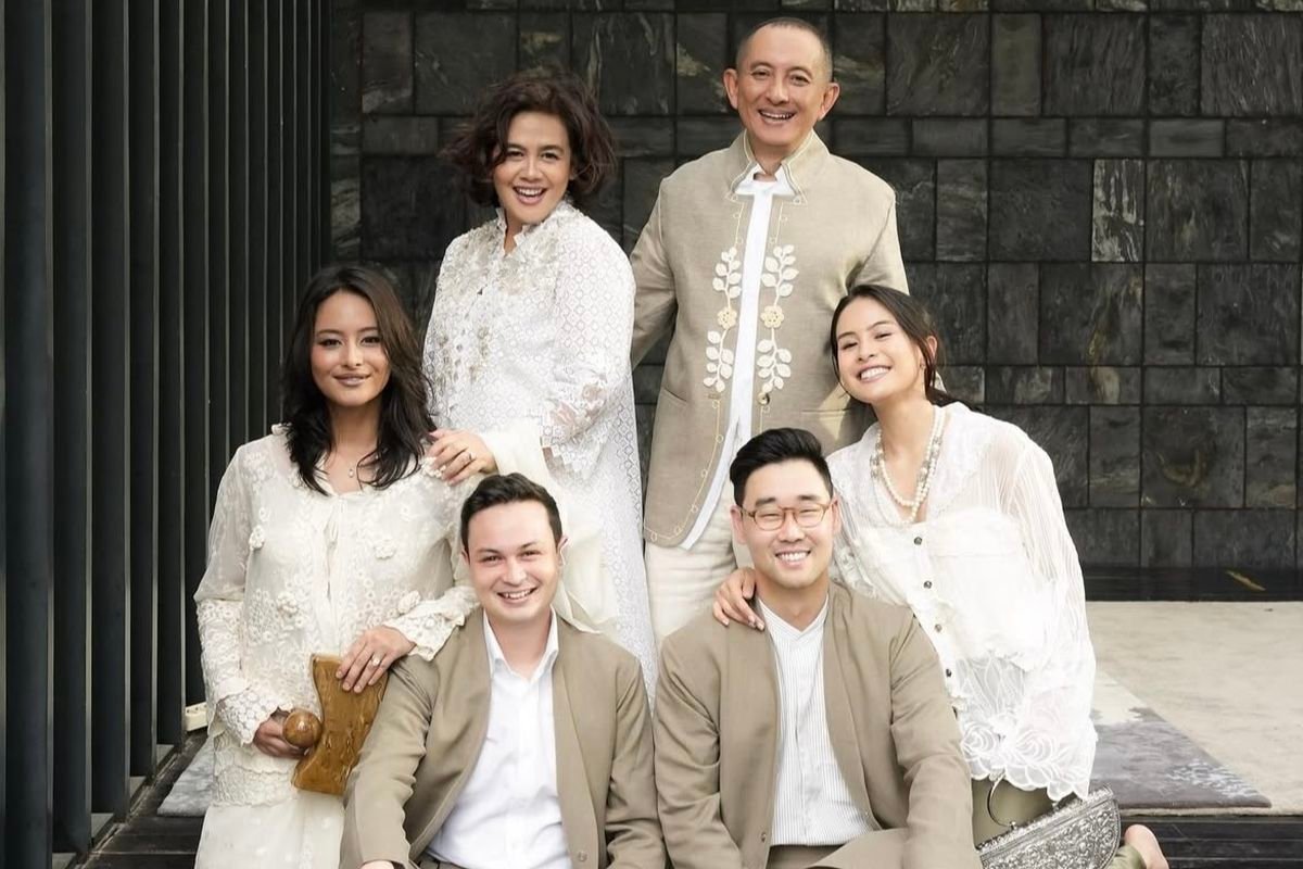 Maudy Ayunda Maudy Ayunda