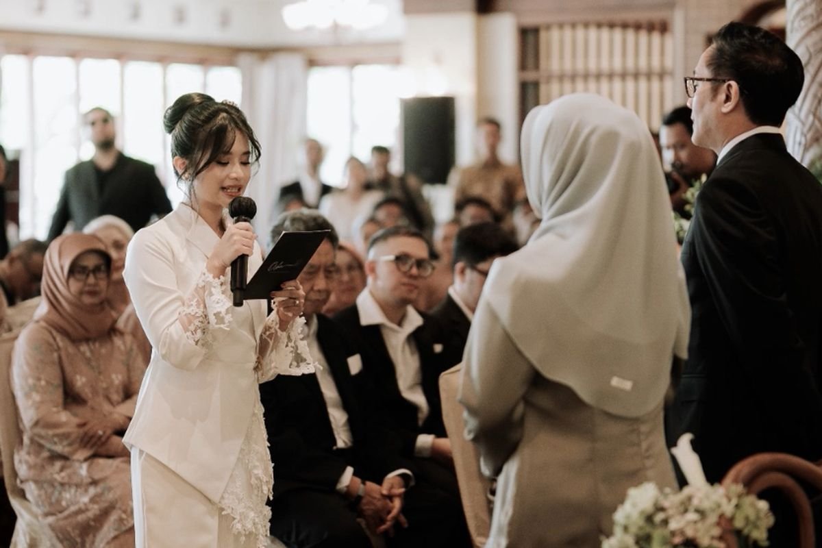 Adira Kania Adira Kania